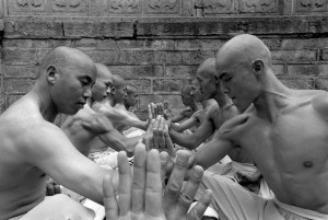 tomasz-gudzowaty-shaolin-monks-05